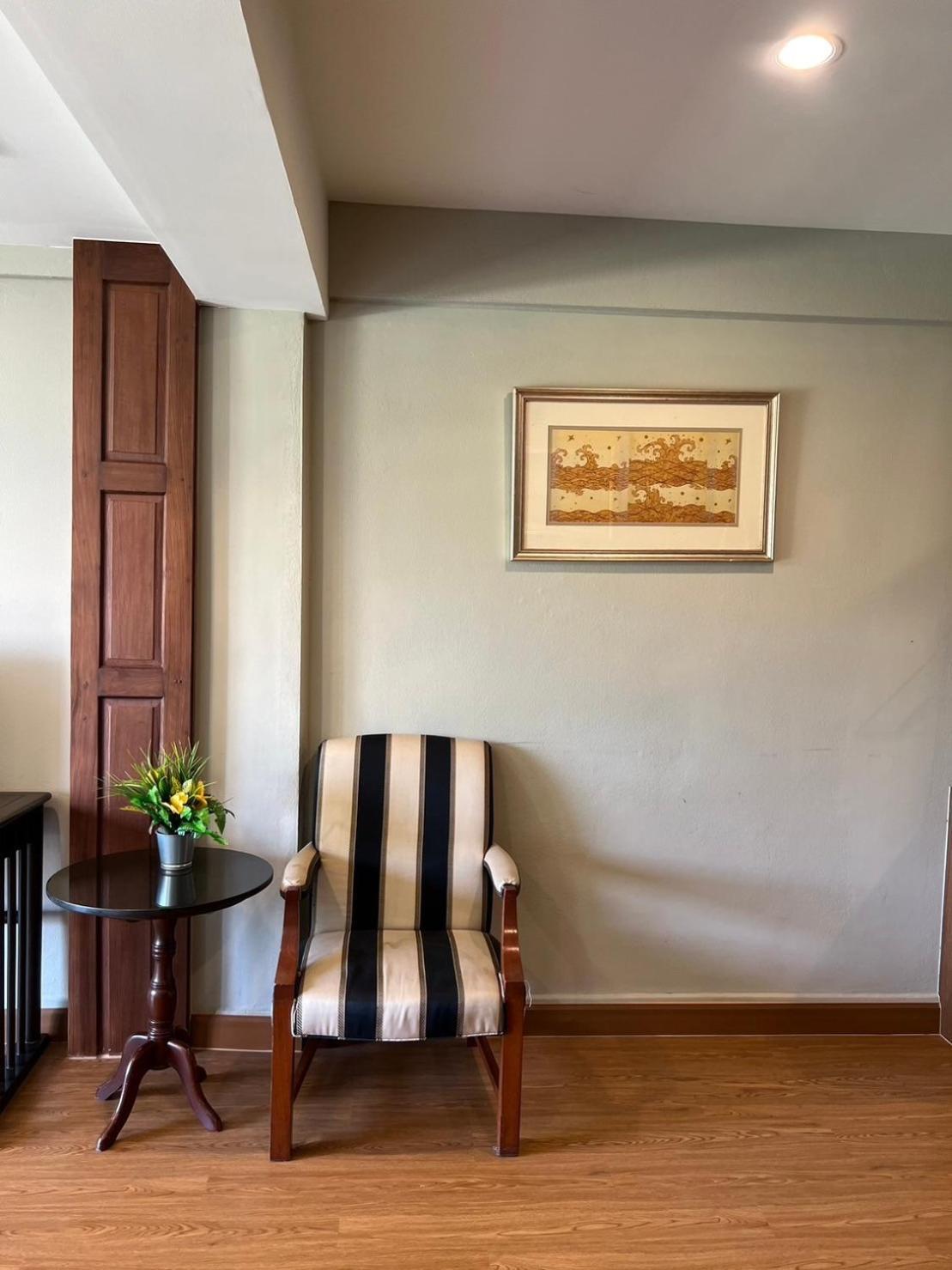 Quinstel Hostel Банкок Екстериор снимка